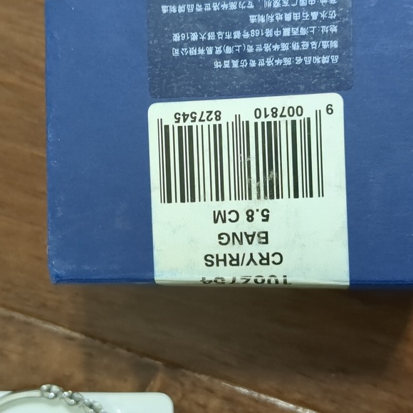 Swarovski Crystal bangle - adjustable - Picture 8 of 8